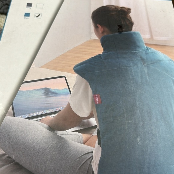 COPY - WeightedHeat™ XL Extra-long Full Back Heating Pad  Blue color, Neck And … - Picture 3 of 4